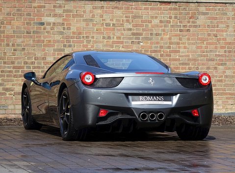 Ferrari 458 Italia 9