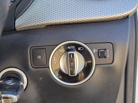 Mercedes-Benz B Class 1.5 B180d Sport (Executive) MPV 5dr Diesel 7G-DCT Euro 6 (s/s) (109 ps) 33