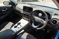 Hyundai KONA PREMIUM 4
