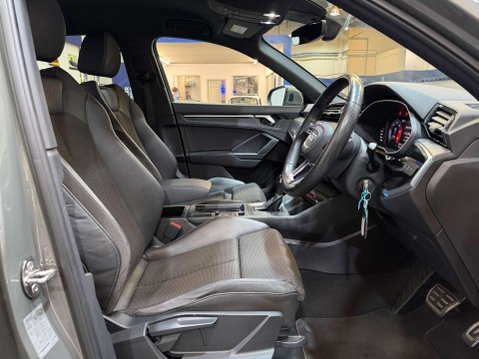 Audi Q3 2.0 TDI 35 S line SUV 5dr Diesel S Tronic Euro 6 (s/s) (150 ps) 29