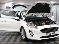 Ford Fiesta TITANIUM 8