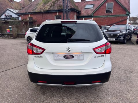 Suzuki SX4 S-Cross SZ-T 9