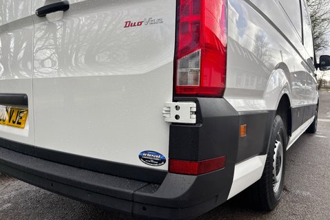 Volkswagen Crafter CR35 140ps Tdi Lwb H/R Trendline Duo Van 23