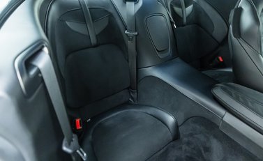 Aston Martin DBS Superleggera 19