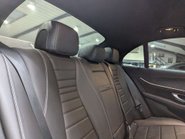 Mercedes-Benz E Class 2.0 E 300 AMG Line de Auto 4dr 58