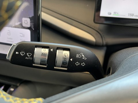 BYD Atto 3 Evo 5dr 230kw Design 75kwh Auto 17
