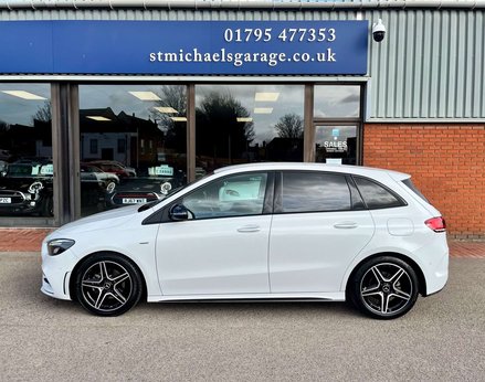 Mercedes-Benz B Class 2.0 B 200 AMG Line Edition Premium D Auto 5dr 11