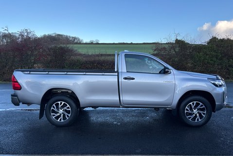 Toyota Hilux Active 4WD D-4D Single Cab Pickup - No VAT 8