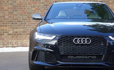 Audi RS6 Avant Performance 5