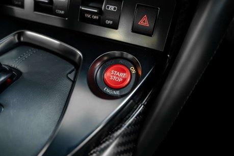 Nissan GT-R Premium Edition 3.8 2dr Coupe Semi Auto Petrol 35