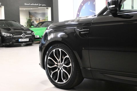 Land Rover Range Rover Sport 3.0 Range Rover Sport HSE Silver D MHEV Auto 4WD 5dr 40