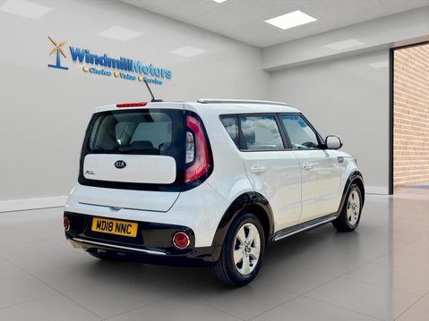Kia Soul 1.6 GDi 1 Euro 6 5dr 10