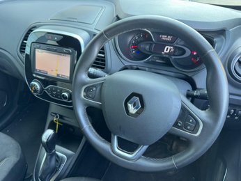 Renault Captur 1.5 dCi ENERGY Iconic EDC Euro 6 (s/s) 5dr