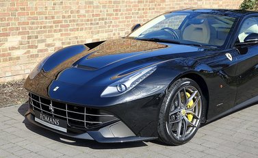 Ferrari F12 Berlinetta 6