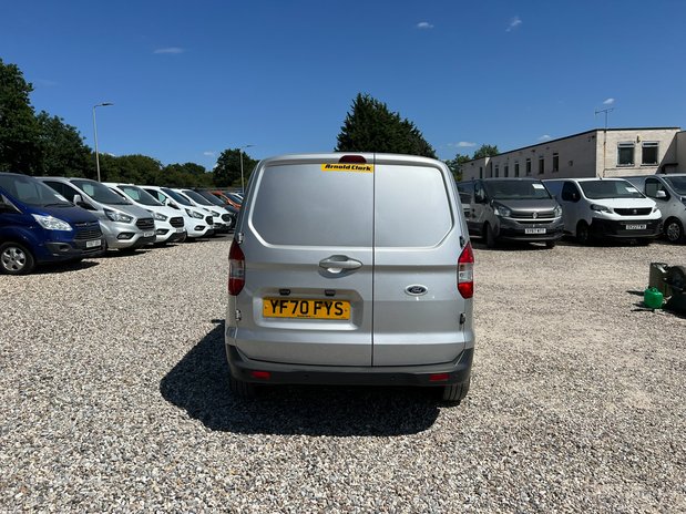 Ford Transit Courier SWB L1H1 Low Roof Limited Air Con Alloys Sensors EURO 6 NO VAT 7