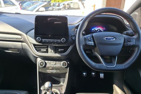 Ford Puma ST-LINE X MHEV..ONLY 1 OWNER..SAT NAV..HEATED STEERING WHEEL 14