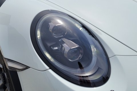 Porsche 911 GT3 RS PDK 12
