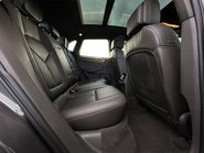 Porsche Macan D S PDK 76