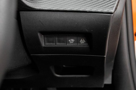 Peugeot 2008 GT 17