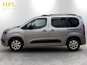 Vauxhall Combo Life 50kWh Design MPV 5dr Electric Auto (7.4kW Charger) (136 ps) Sat Nav 4