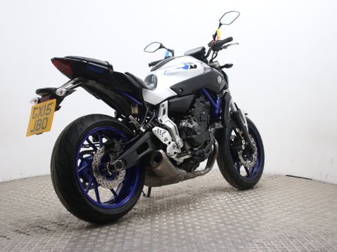 Yamaha MT-07 12