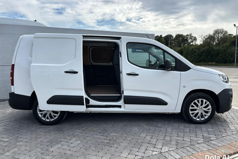 Citroen Berlingo 950 Enterprise XL 102 ps BlueHdi Panel Van 12
