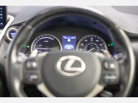 Lexus NX 2.5 300h GPF Premium SUV 5dr Petrol Hybrid E-CVT 4WD Euro 6 (s/s) (197 ps) 51
