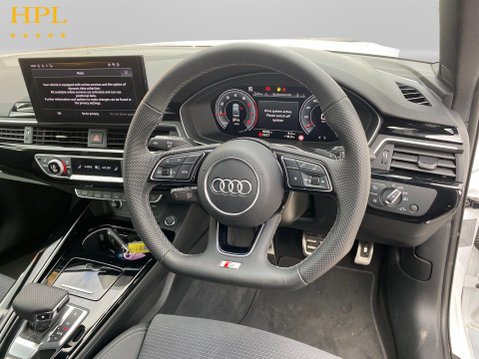 Audi A4 2.0 TFSI 40 Black Edition Saloon 4dr Petrol S Tronic Euro 6 (s/s) (204 ps) 13