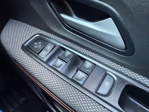 Dacia Sandero Stepway EXPRESSION TCE 26