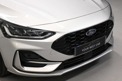 Ford Focus 1.0 Focus ST-Line X mHEV Auto 5dr 26