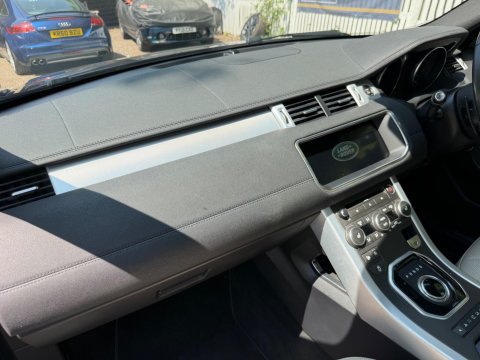 Land Rover Range Rover Evoque SI4 HSE DYNAMIC 28