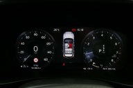 Volvo XC40 2.0 XC40 R-Design T4 Auto 5dr 26