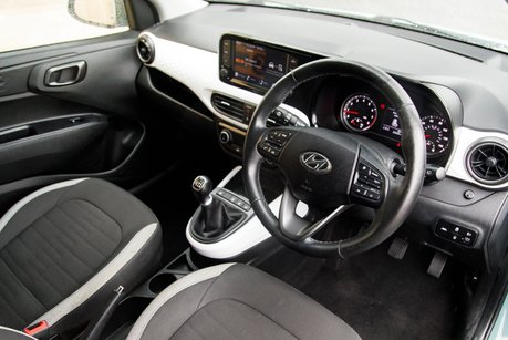 Hyundai i10 MPI PREMIUM