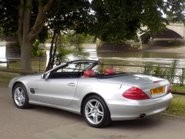 Mercedes-Benz SL Series SL500 2