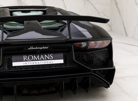 Lamborghini Aventador SV LP 750-4 Roadster 27