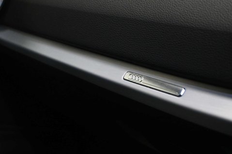 Audi Q2 1.5 Q2 Black Edition 35 TFSI Semi-Auto 5dr 61
