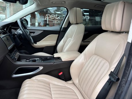 Jaguar F-Pace 2.0 D180 Portfolio SUV 5dr Diesel Auto AWD Euro 6 (s/s) (180 ps) 7