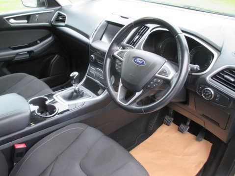 Ford S-Max 1.5T EcoBoost Titanium Euro 6 (s/s) 5dr 12