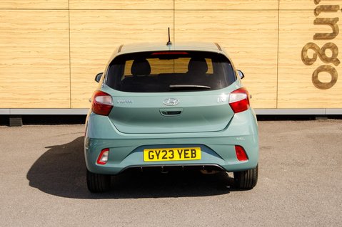 Hyundai i10 MPI PREMIUM 6