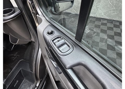 Ford Transit Custom 2.0 300 EcoBlue Limited Panel Van 5dr Diesel Auto L1 H1 Euro 6 (s/s) (170 p 30