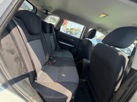 Suzuki Vitara SZ4 BOOSTERJET MHEV 12
