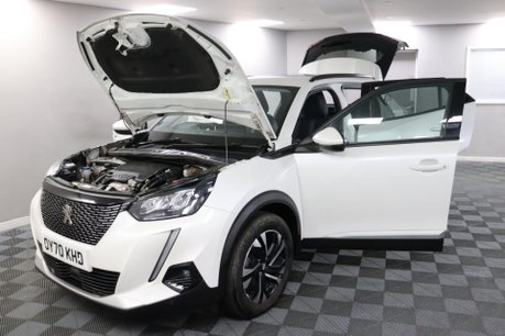 Peugeot 2008 PURETECH S/S ALLURE PREMIUM 16