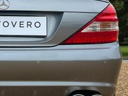 Mercedes-Benz SL Series SL350 21
