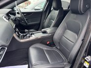 Jaguar XE P250i R-Dynamic S Saloon 4dr Petrol Auto Euro 6 (s/s) (250 ps) 12
