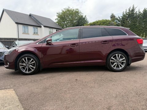 Toyota Avensis 2.0 D-4D Icon Business Edition Tourer Euro 5 5dr 25