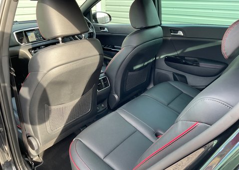 Kia Sportage 1.6 T-GDi GT-LINE ISG AWD 14