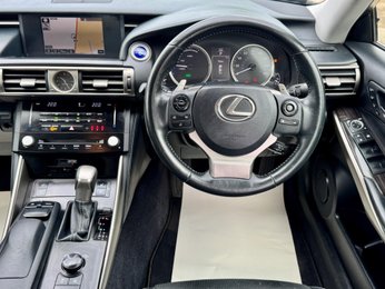 Lexus Is 2.5 300h Premier E-CVT Euro 5 (s/s) 4dr