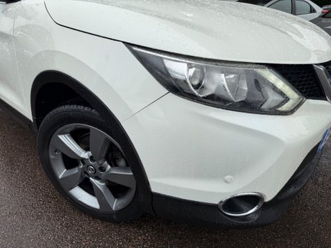 Nissan Qashqai 1.5 dCi N-Connecta 2WD Euro 6 (s/s) 5dr 36