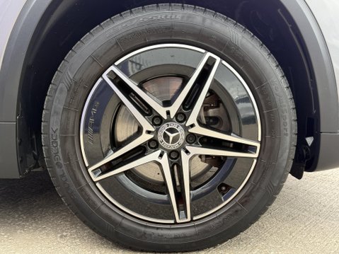Mercedes-Benz EQA EQA 250 66.5kWh AMG Line SUV 5dr Electric Auto (190 ps) 14