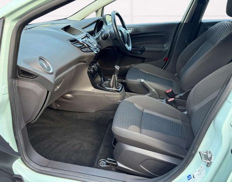 Ford Fiesta 1.5 Fiesta Zetec TDCI 5dr 11